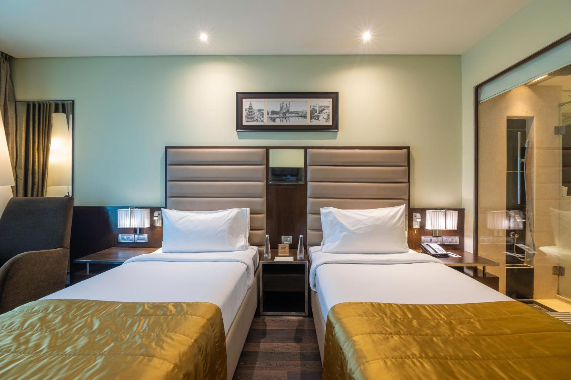 Vivanta Hyderabad, Begumpet Ngoại thất bức ảnh Deluxe Room
